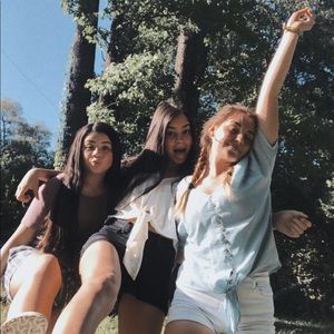 Meet your Posher, Allison